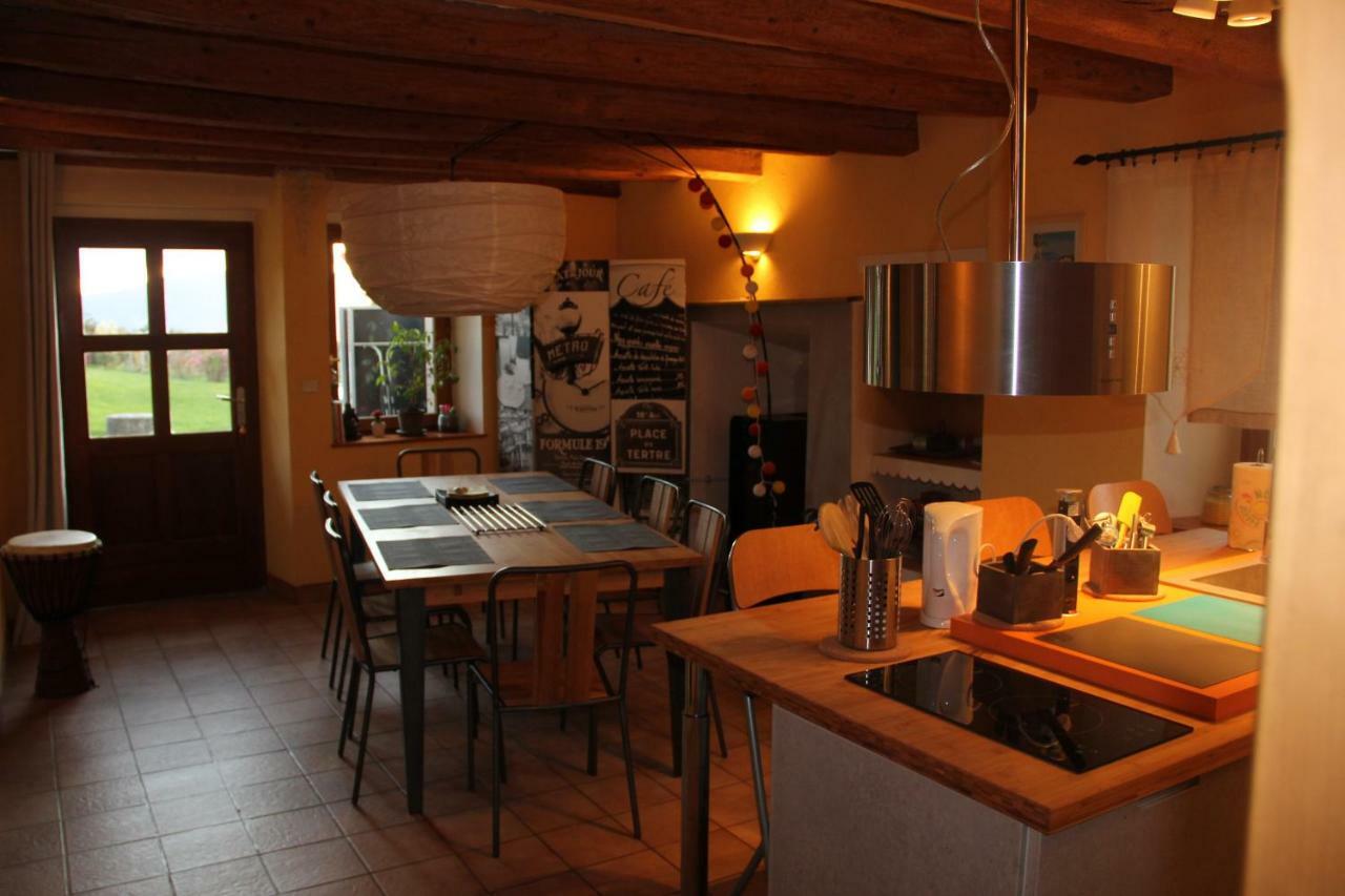 Hotel Le clos des Frasses Chainaz-les-Frasses Exterior foto